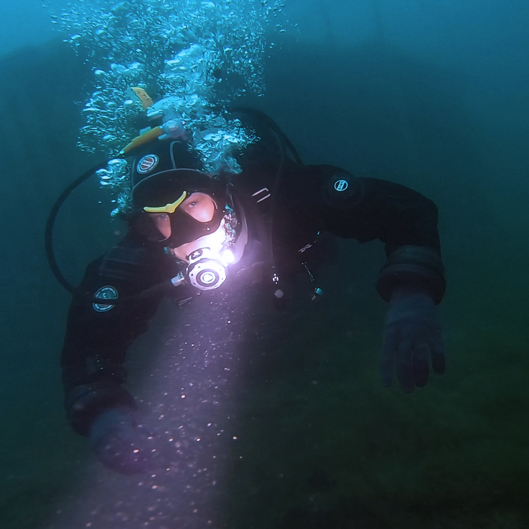 Proce… contact email